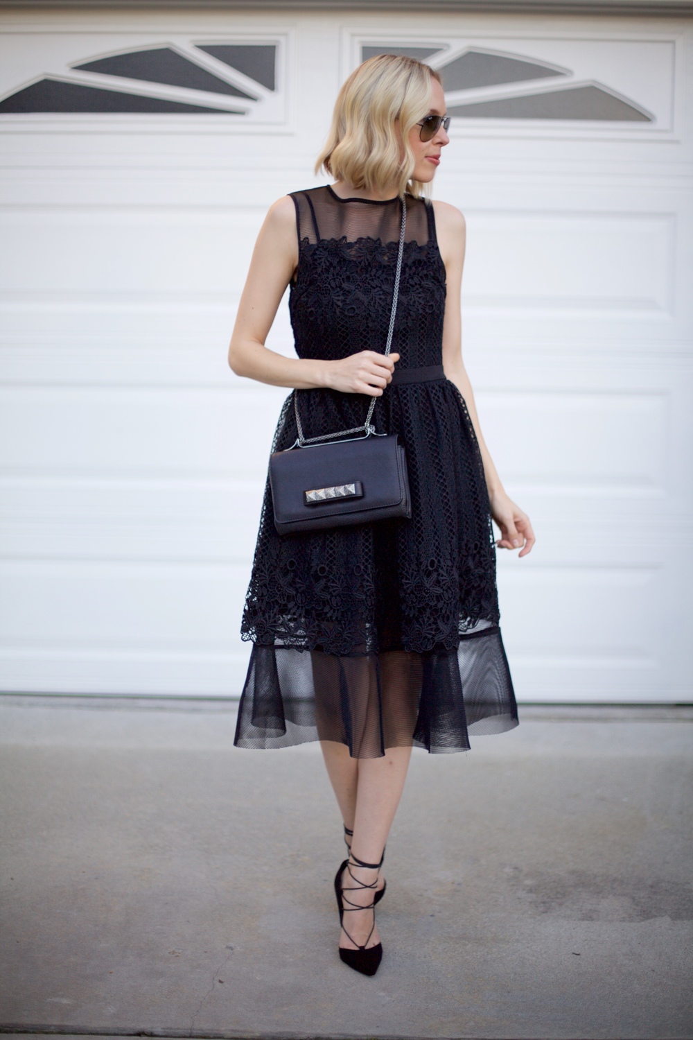 black+lace+dress+valentino+bag.jpg