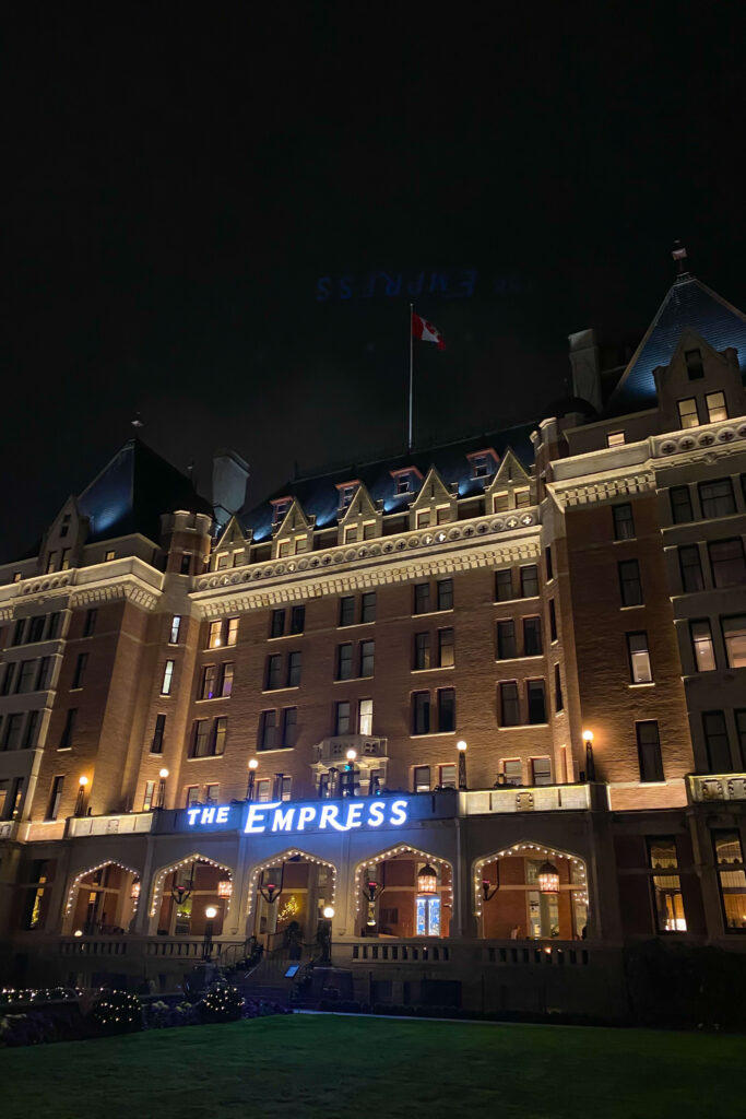 Fairmont Empress Christmas travel guide, by top San Francisco fashion blogger Lombard and Fifth.