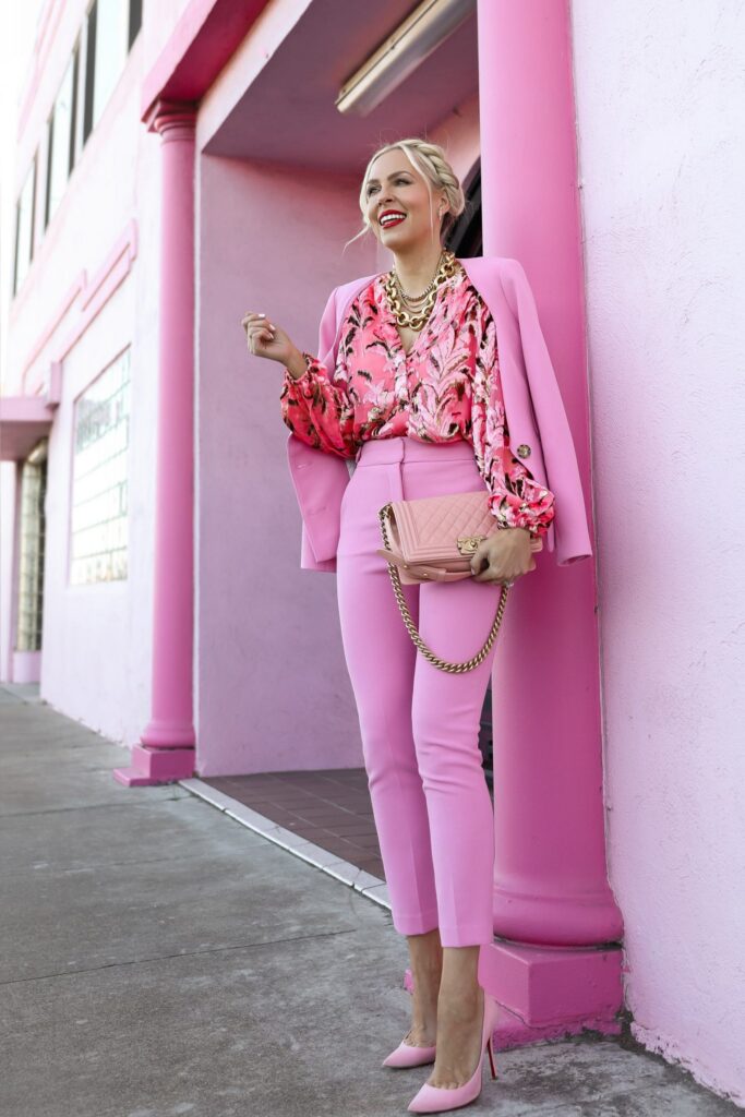 Valentine’s Day style ideas and gifts for your galentine’s. By San Francisco fashion blogger Lombard & Fifth Veronica Levy.