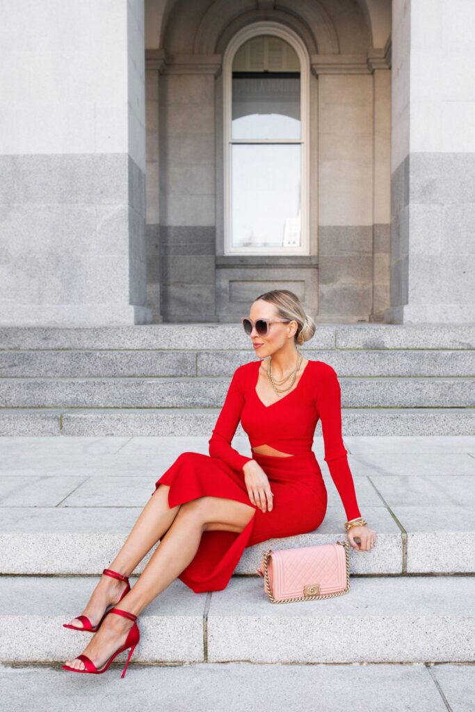 Express ribbed red set and peach blush blazer, Valentine’s Day style that you can wear year-round. Skirt and top set on sale. By Veronica Levy, Lombard & Fifth.
